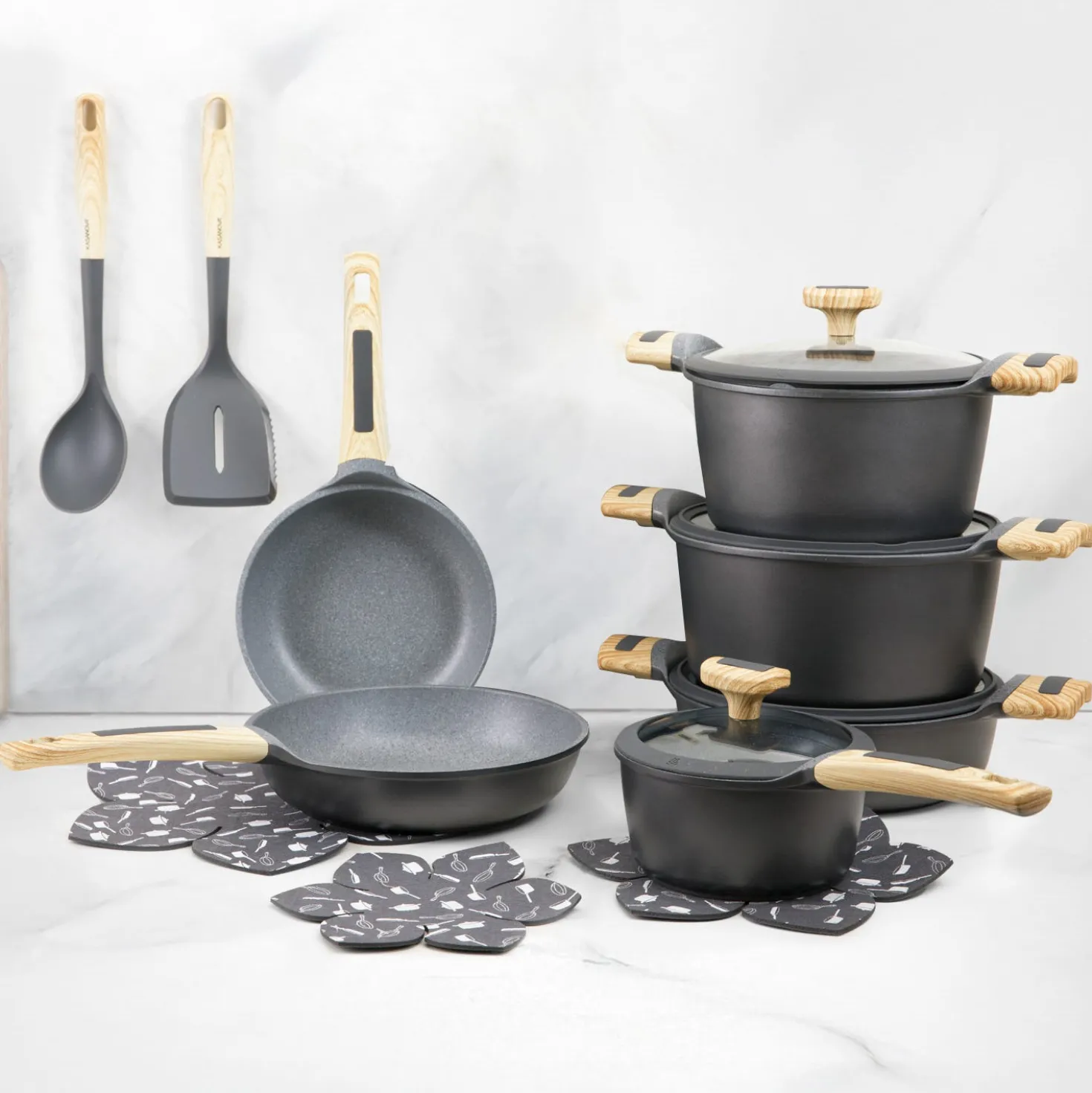 Batteria di pentole 15 pezzi Evolution