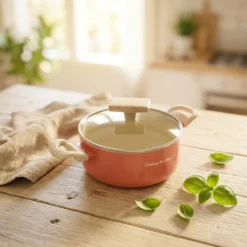 Casseruola 18 cm corallo Cooking Therapy con coperchio
