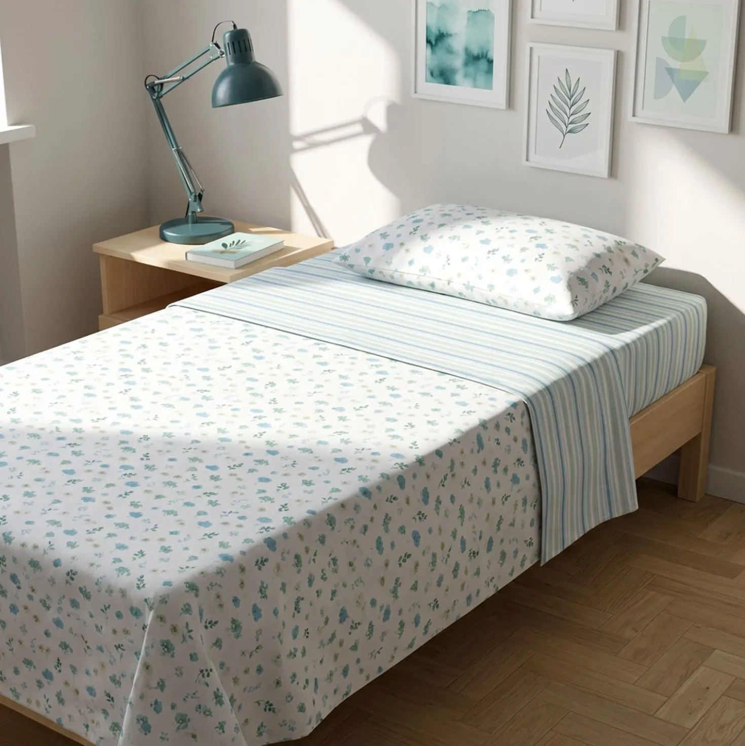 Completo letto una piazza e mezza stampa fiorellini azzurro
