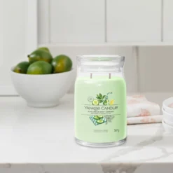 Cucumber Mint Cooler, candela in giara grande Yankee Candle