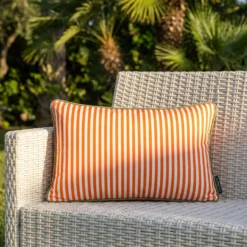 Cuscino arredo idrorepellente 30x50 cm righe arancio