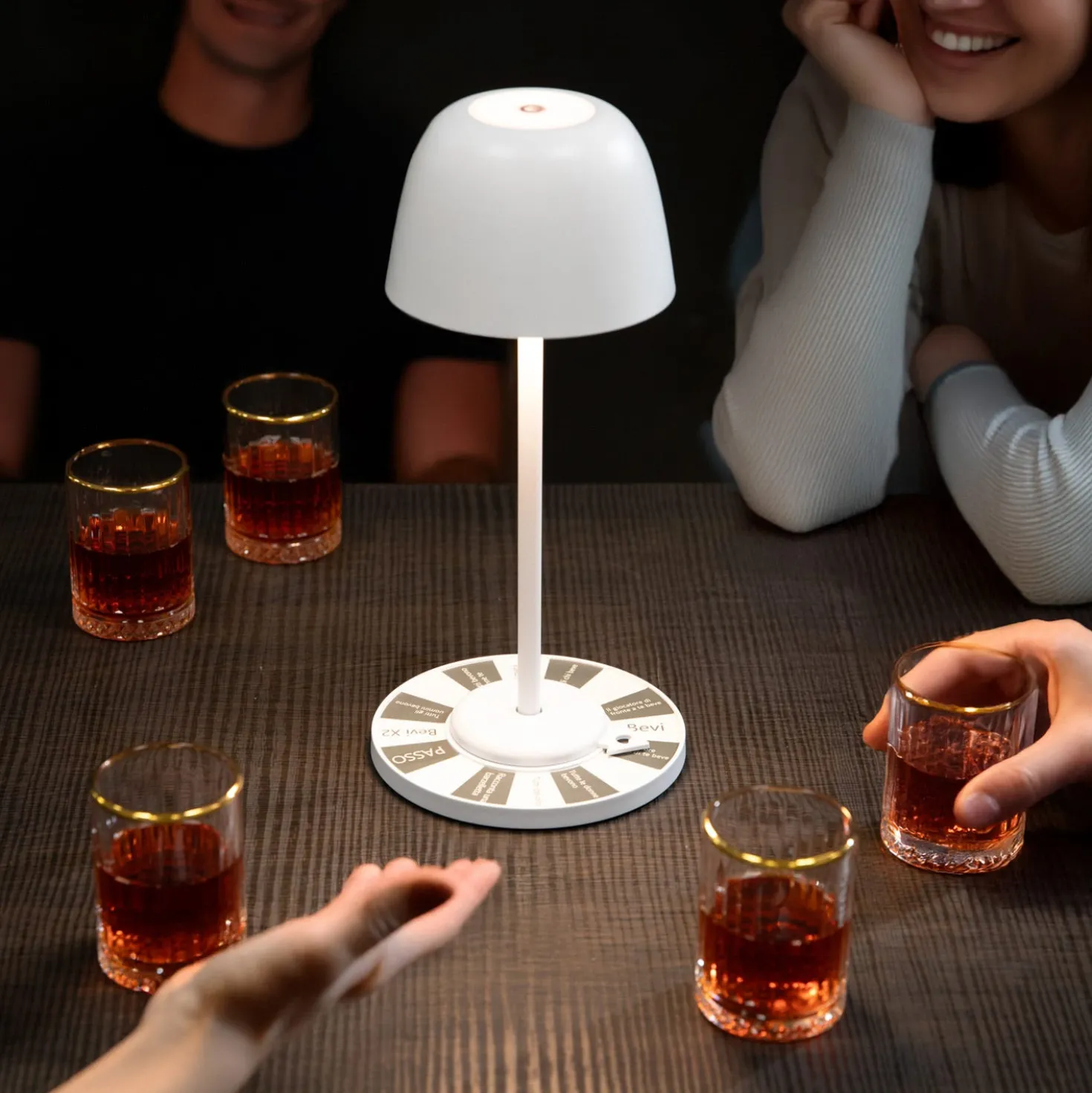 Lampada da tavolo touch con gioco alcolico 28 cm
