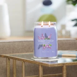 Lilac Blossoms, candela in giara grande Yankee Candle