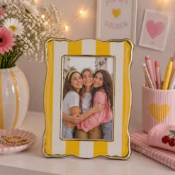 Portafoto 10x15 cm Summer legno giallo bordo oro