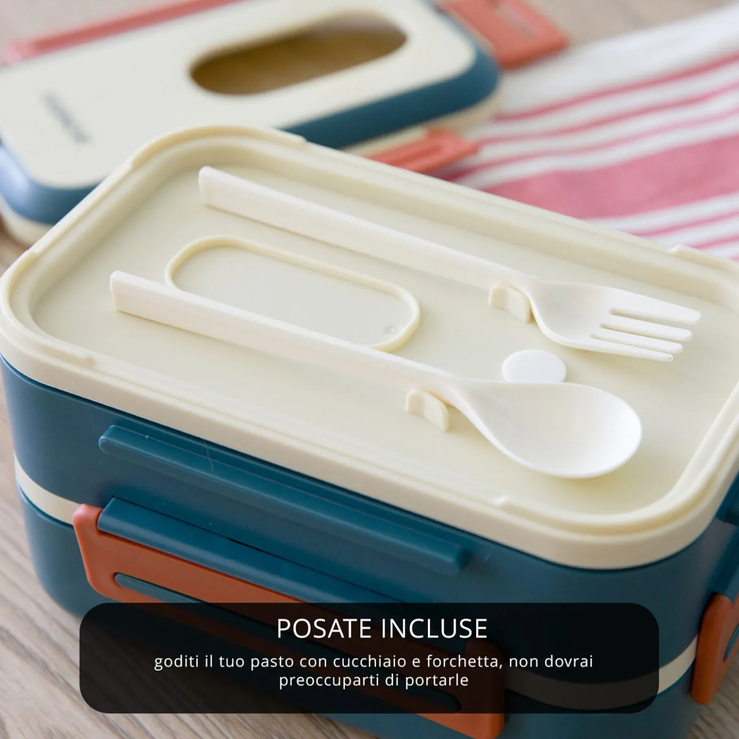 Porta pranzo con 2 scomparti e posate Clicks blu beige