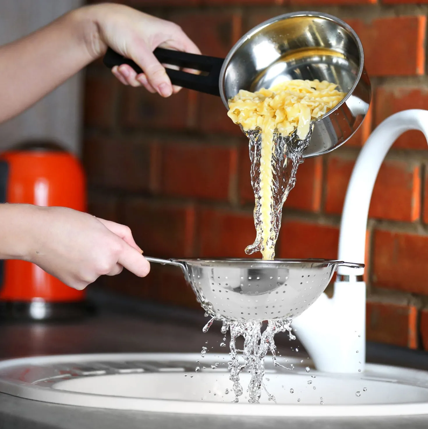Scolatutto Ideale 20 cm in acciaio inox