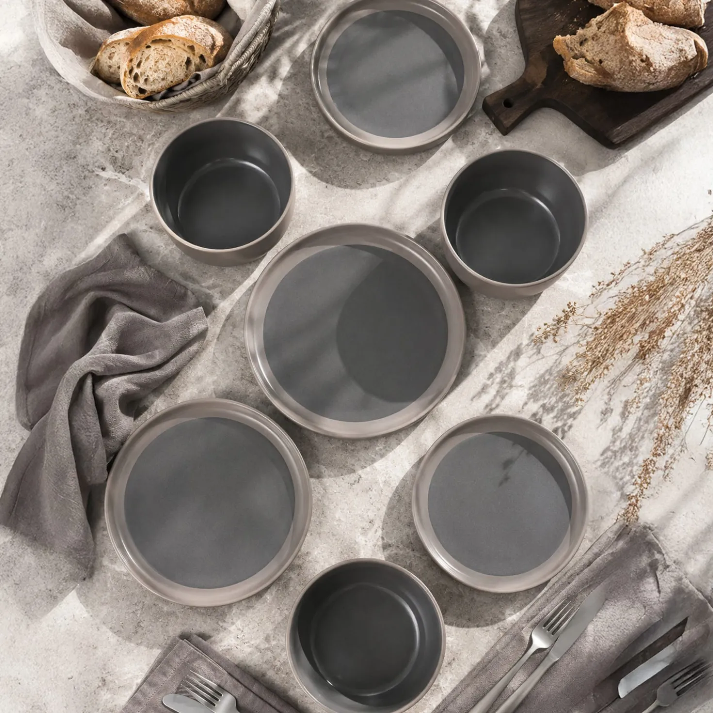 Servizio 18 piatti bicolore ceramica stoneware