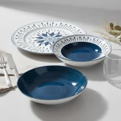 Servizio 18 piatti porcellana Mistral blu