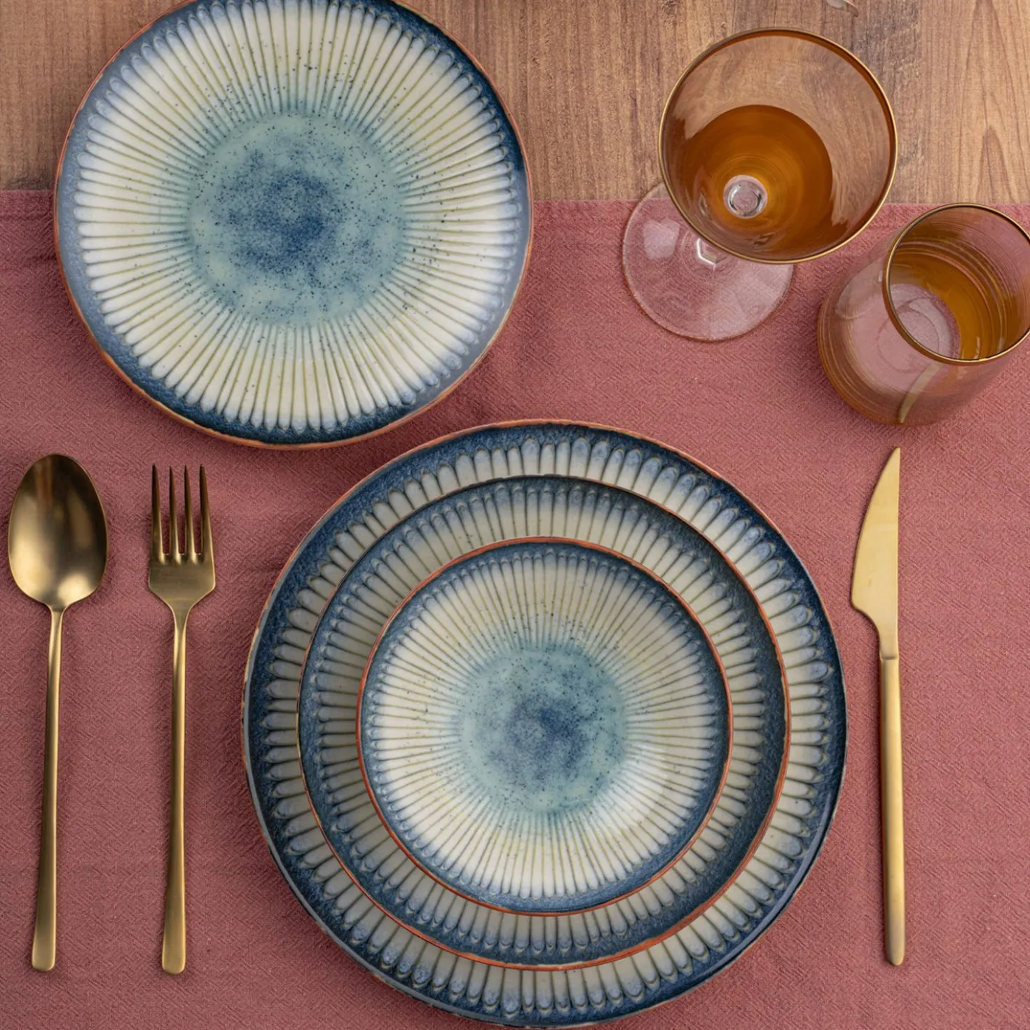Servizi 24 piatti porcellana decoro blu azzurro