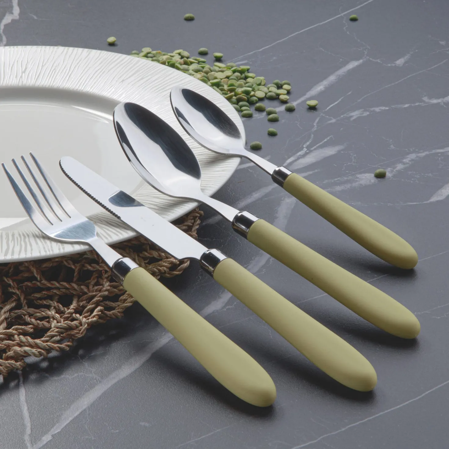 Set 24 posate Smooth in acciaio inox con manico verde chiaro