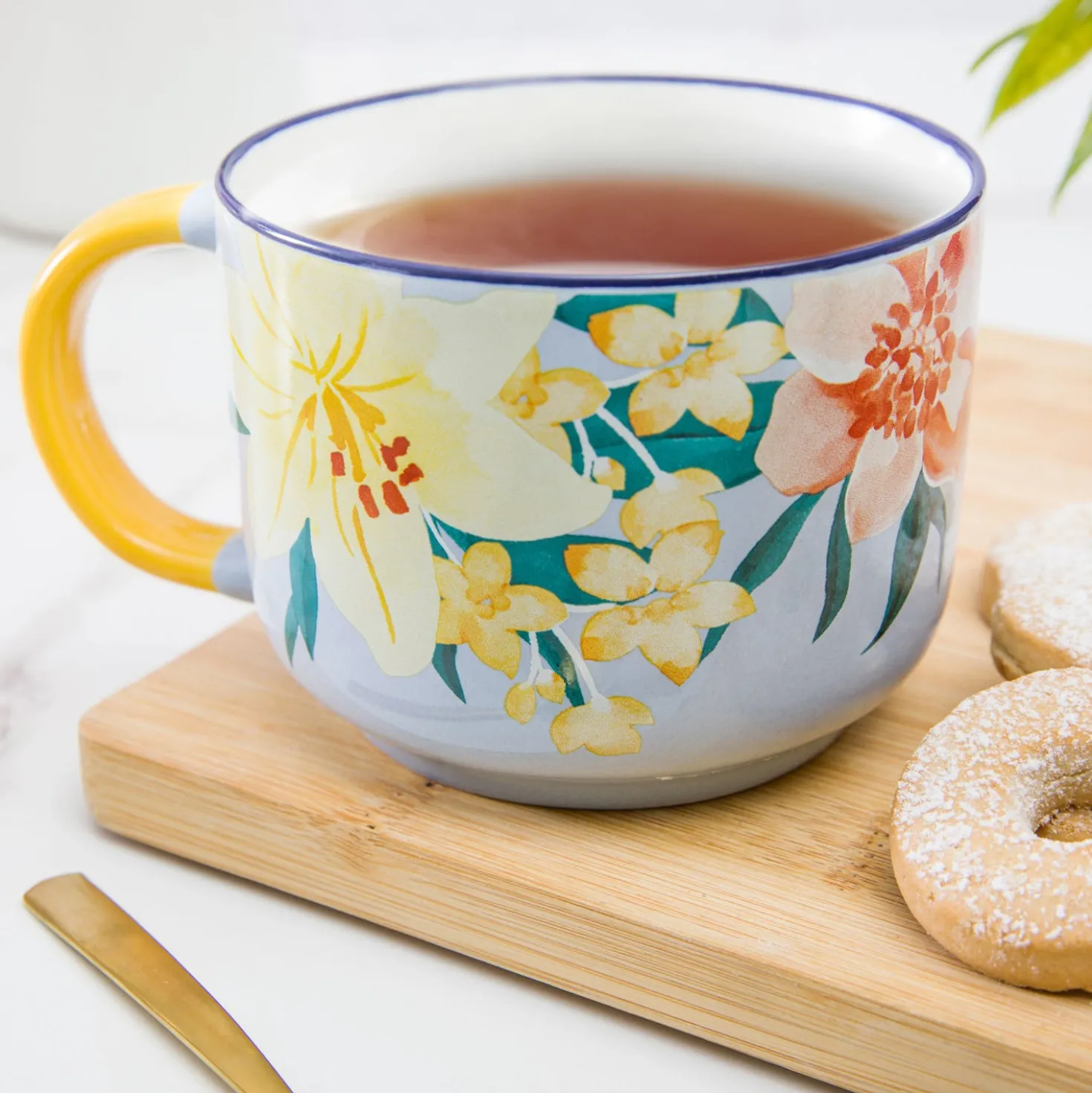 Tazza fiori 570 ml in porcellana bianca e gialla