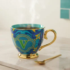 Tazza lettera V porcellana 450 ml Royal Garden