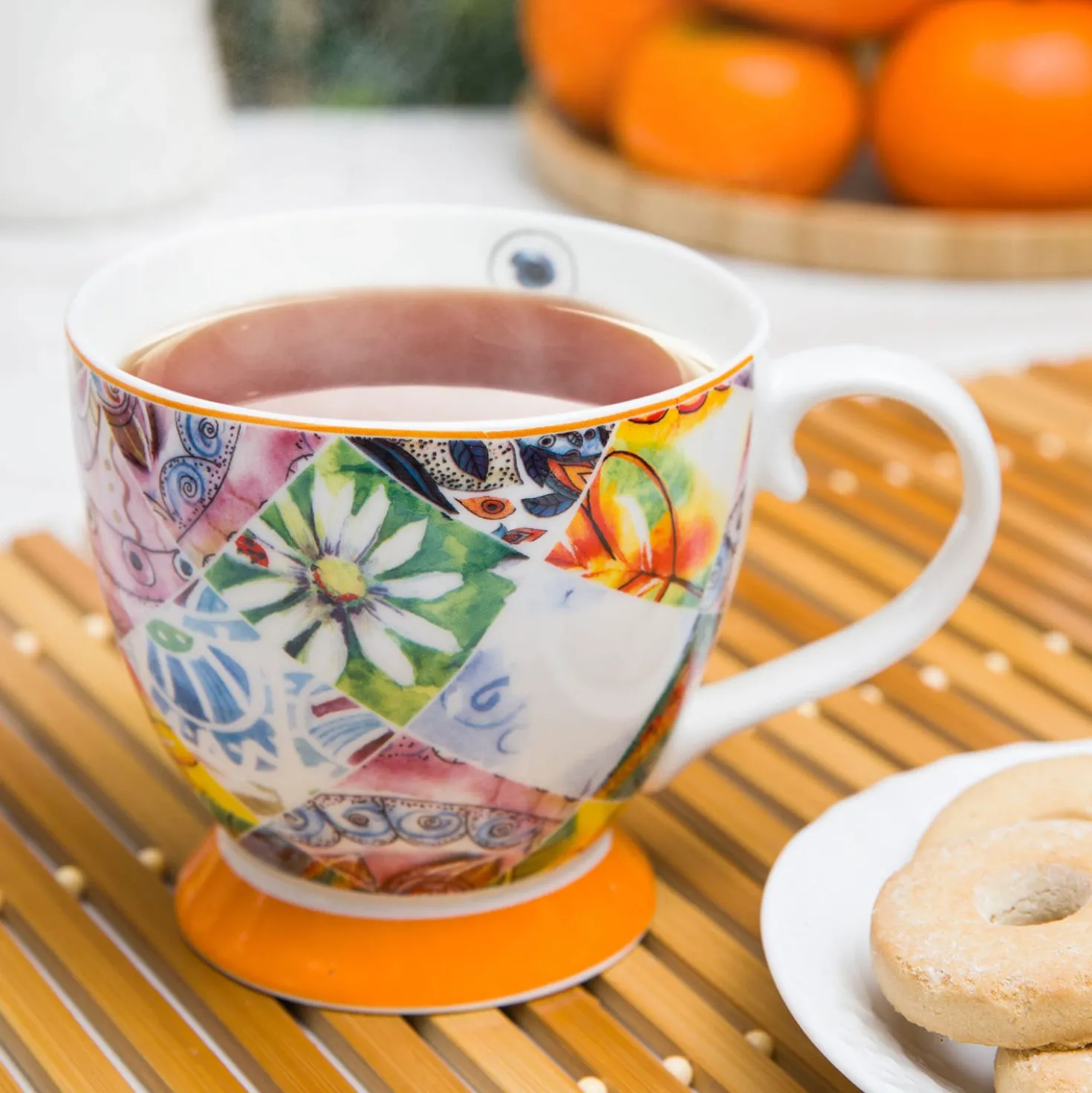 Tazza tè fiori arancione in New Bone China, 450 ml