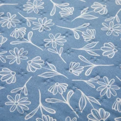 Trapuntino matrimoniale fiori blu microfibra